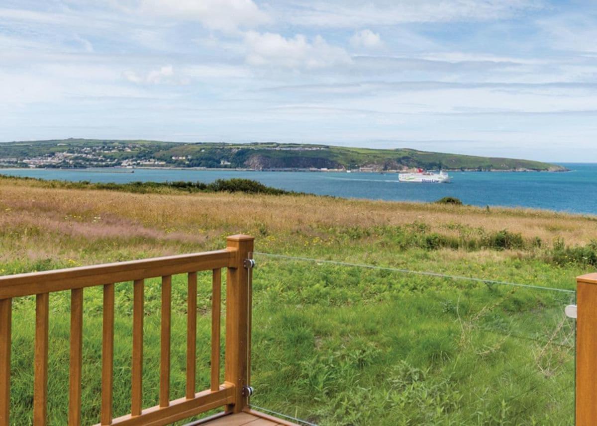 Llanllawer Fishguard Bay Resort المظهر الخارجي الصورة