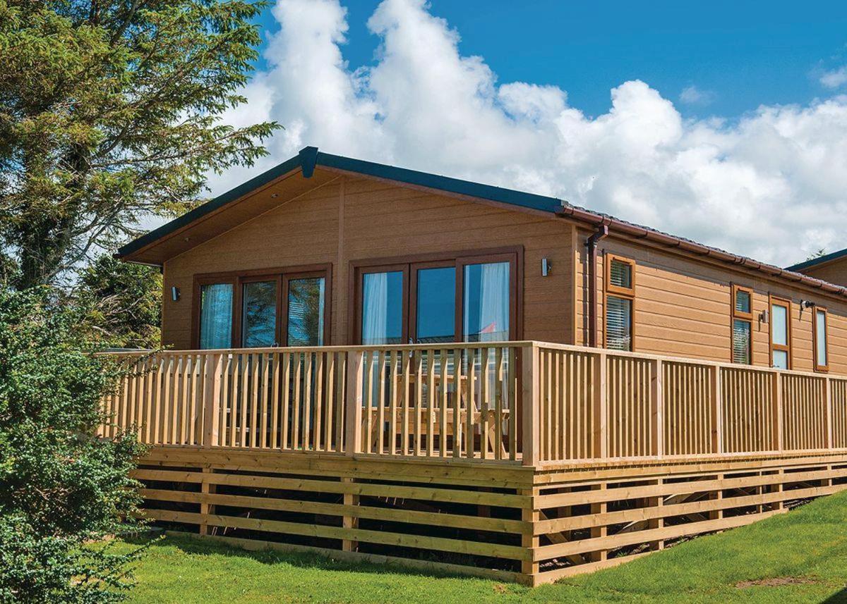 Llanllawer Fishguard Bay Resort المظهر الخارجي الصورة