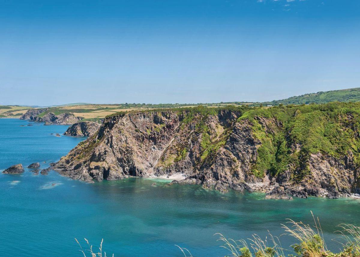 Llanllawer Fishguard Bay Resort المظهر الخارجي الصورة